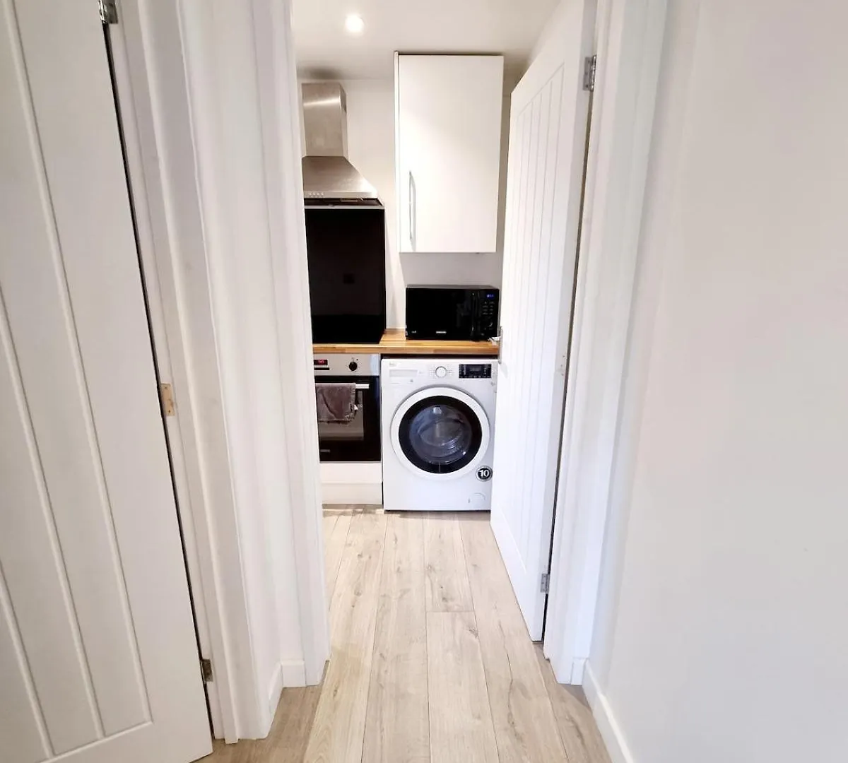 Private Self-Contained Place Bournemouth Apartman