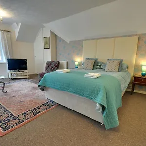1 The Coach House Bournemouth